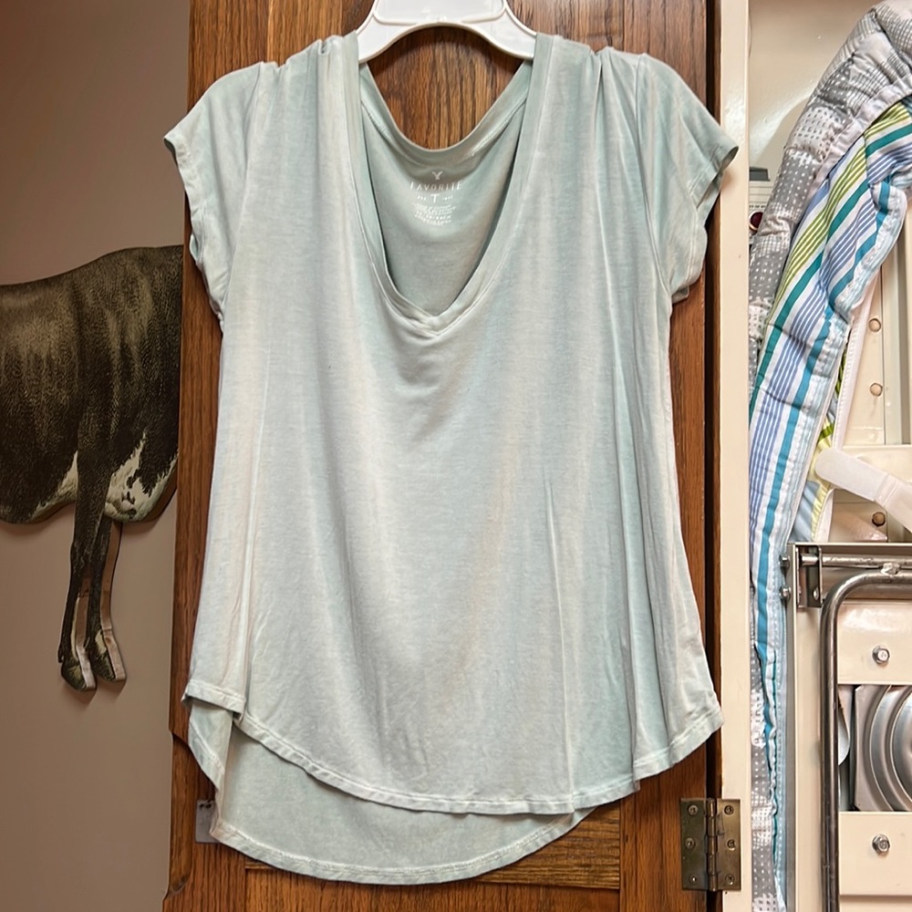 American eagle t shirt
